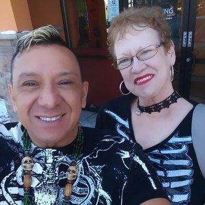 Meet your Posher, Debra